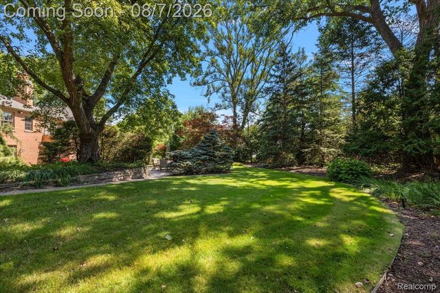 7115 Old Mill Road, Bloomfield Hills, MI 48301