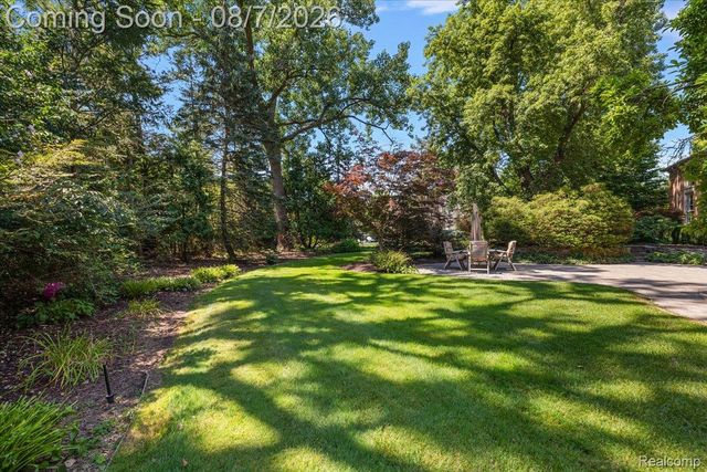 7115 Old Mill Road, Bloomfield Hills, MI 48301