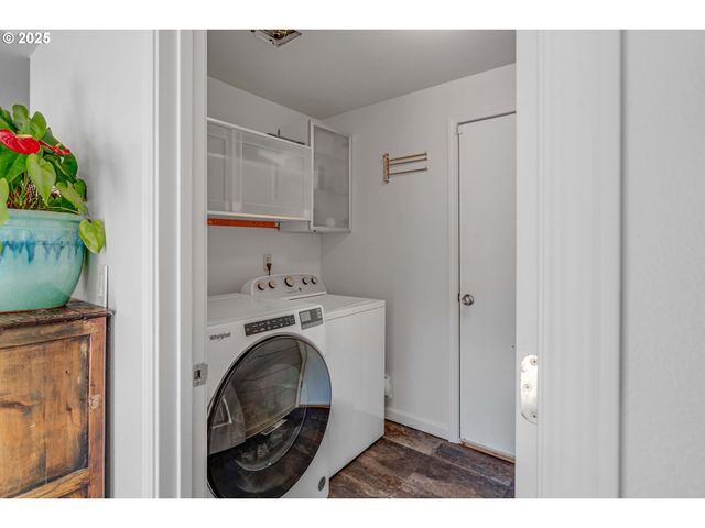 4043 Se HARMONY Pl, Camas, WA 98607