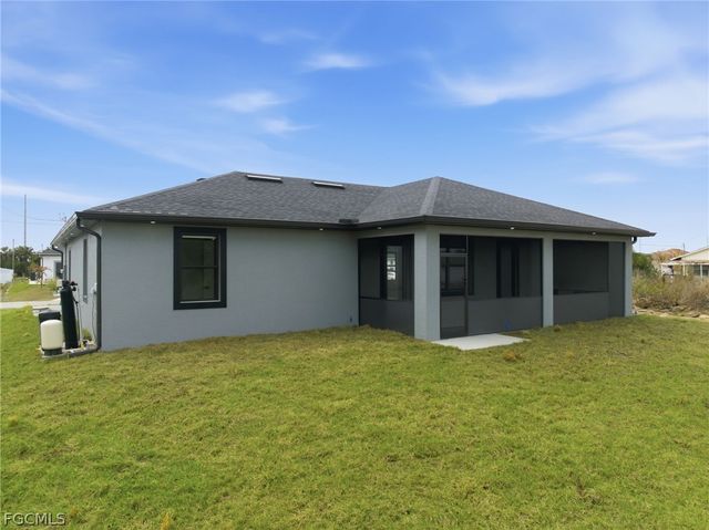 3006 2nd ST W, Lehigh Acres, FL 33971