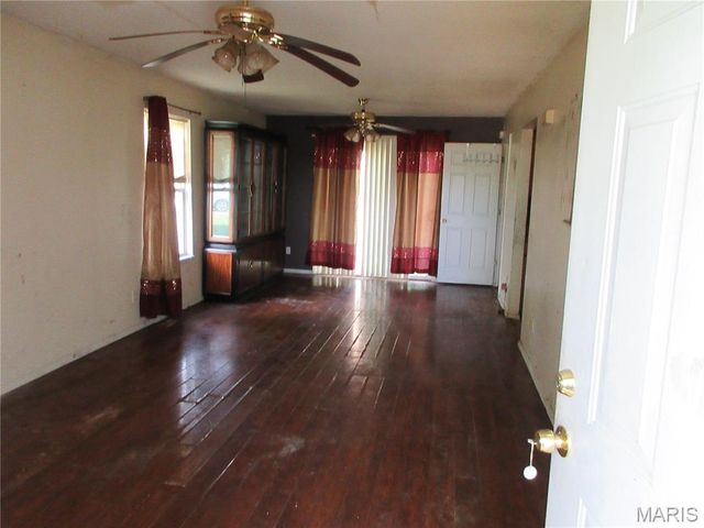 1433 Suttle Court, Cahokia, IL 62206