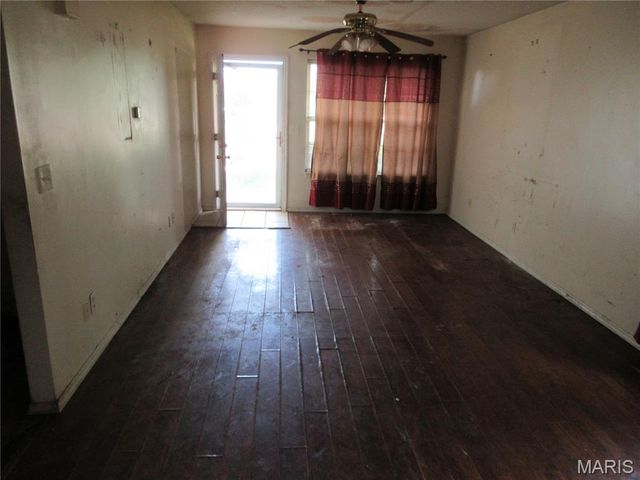 1433 Suttle Court, Cahokia, IL 62206