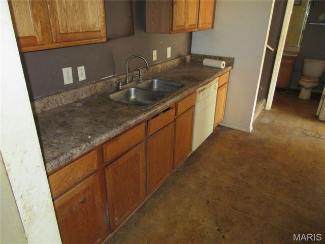 1433 Suttle Court, Cahokia, IL 62206