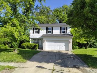 1433 Suttle Court, Cahokia, IL 62206