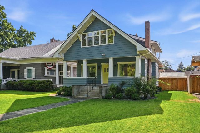 2921 N West Oval St, Spokane, WA 99205