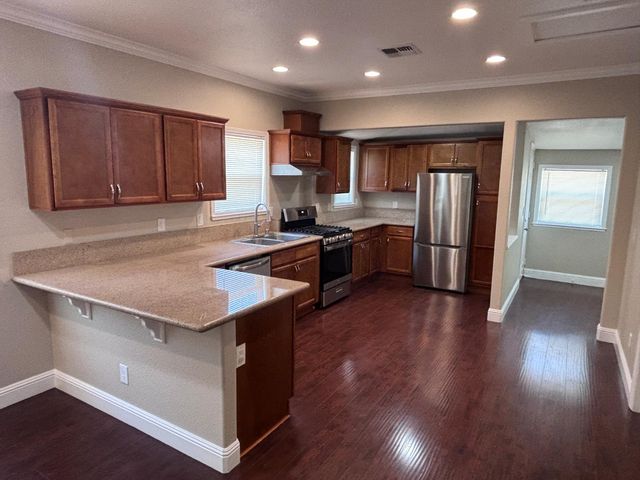 918 Hoitt Ave, Lincoln, CA 95648