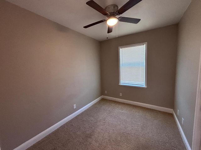 918 Hoitt Ave, Lincoln, CA 95648