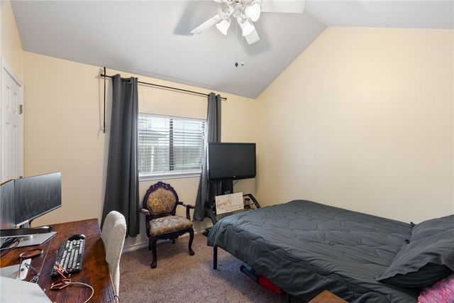 3006 Quebec Dr, Corpus Christi, TX 78414