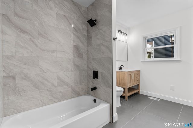 35 Elberta Avenue, Trumbull, CT 06611