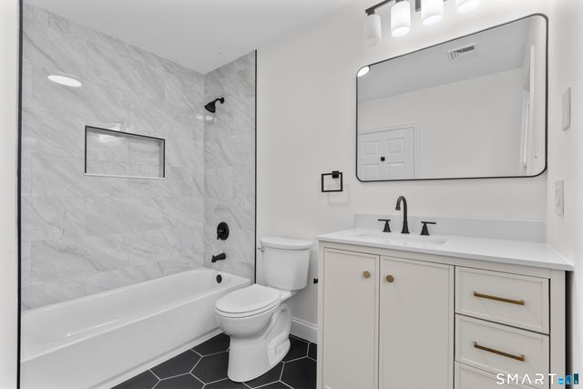 35 Elberta Avenue, Trumbull, CT 06611