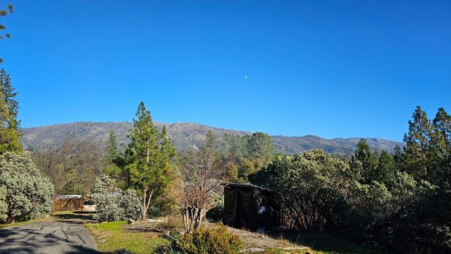 56261 Manzanita Lake Drive, North Fork, CA 93643