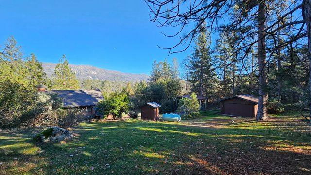56261 Manzanita Lake Drive, North Fork, CA 93643