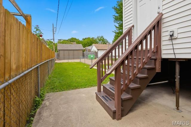 6329 Potomac Street, St Louis, MO 63139