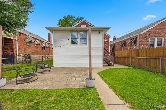 6329 Potomac Street, St Louis, MO 63139