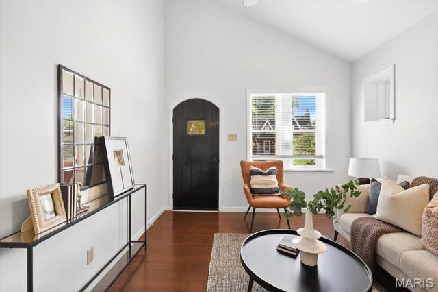 6329 Potomac Street, St Louis, MO 63139