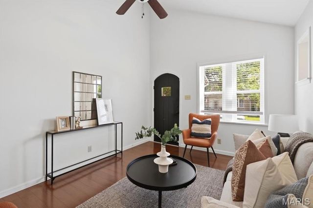 6329 Potomac Street, St Louis, MO 63139