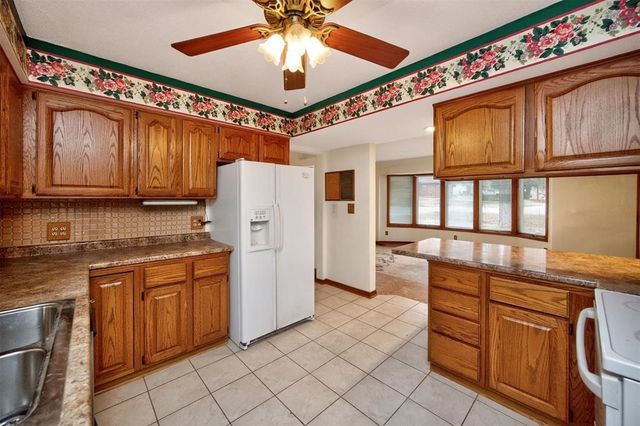 1305 NE 51st Avenue, Des Moines, IA 50313