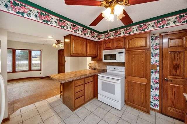 1305 NE 51st Avenue, Des Moines, IA 50313