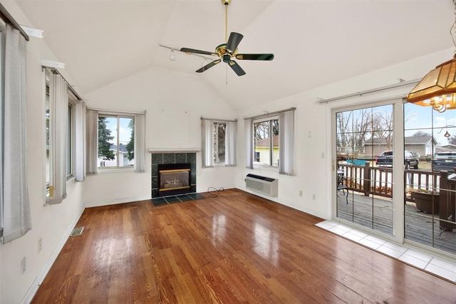 1305 NE 51st Avenue, Des Moines, IA 50313