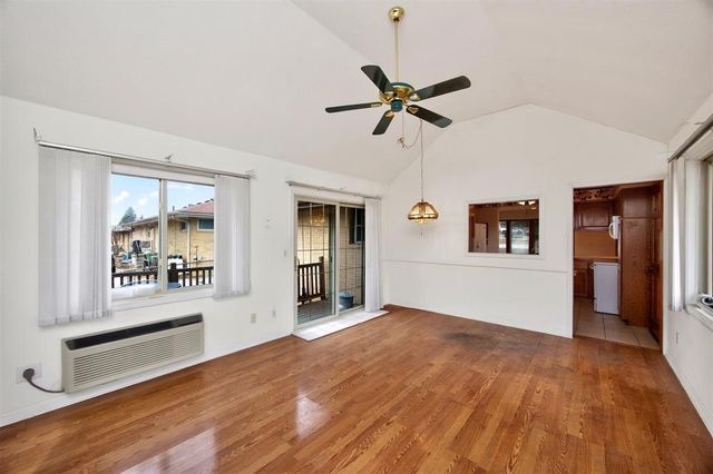 1305 NE 51st Avenue, Des Moines, IA 50313