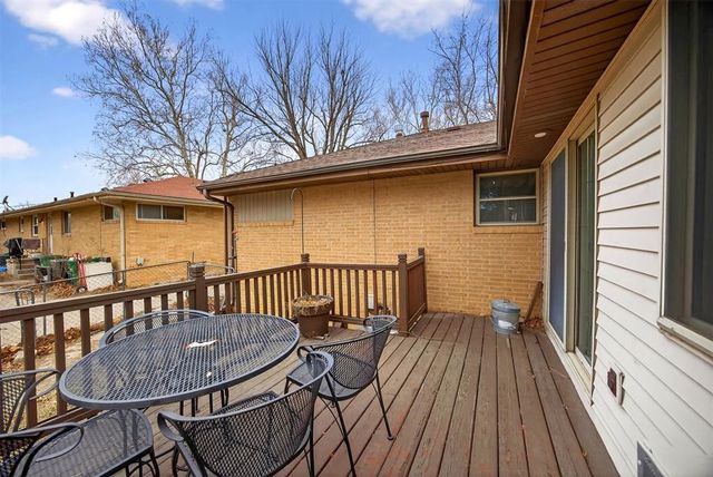 1305 NE 51st Avenue, Des Moines, IA 50313