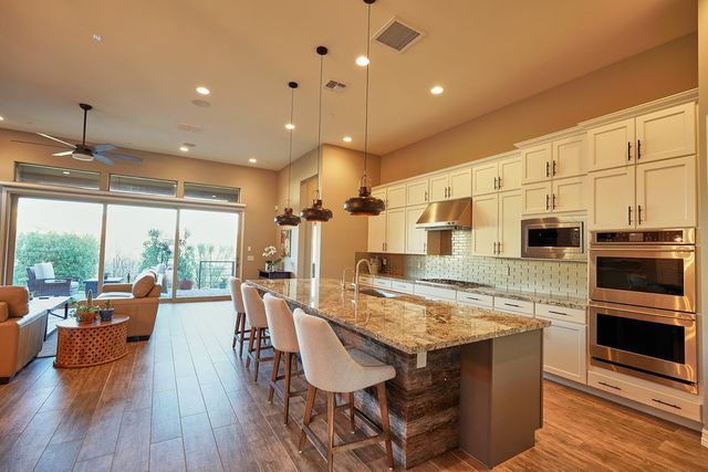 26627 N 104th, Scottsdale, AZ 85262