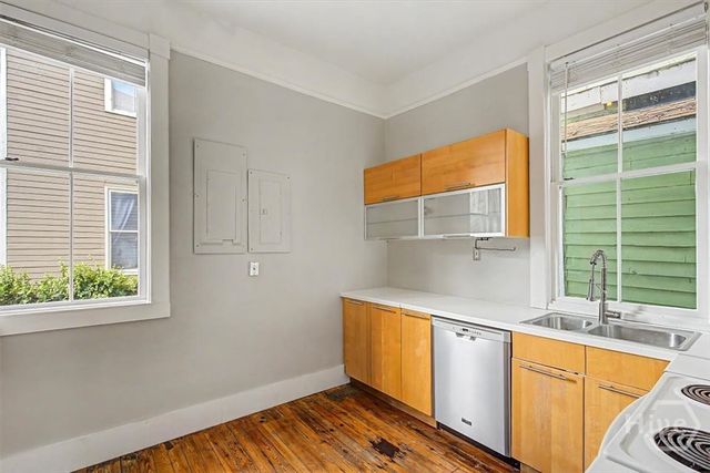 301 W 34th Street, Savannah, GA 31401
