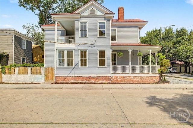 301 W 34th Street, Savannah, GA 31401