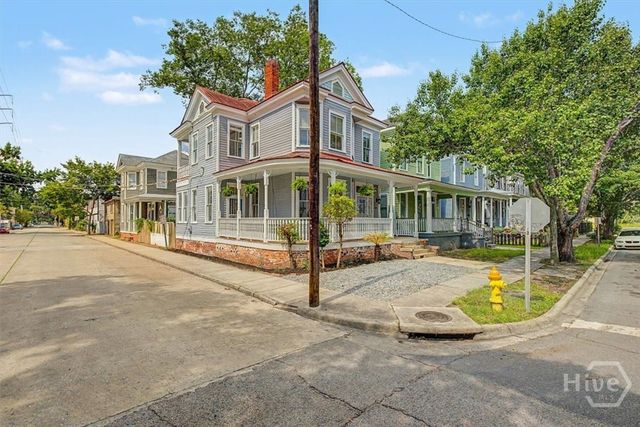 301 W 34th Street, Savannah, GA 31401