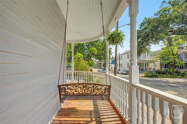 301 W 34th Street, Savannah, GA 31401