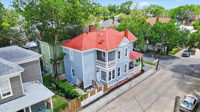 301 W 34th Street, Savannah, GA 31401