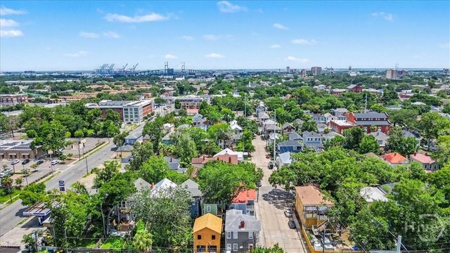 301 W 34th Street, Savannah, GA 31401