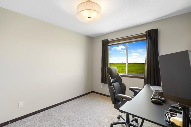4124 Eaton Circle NE, Monticello, MN 55362