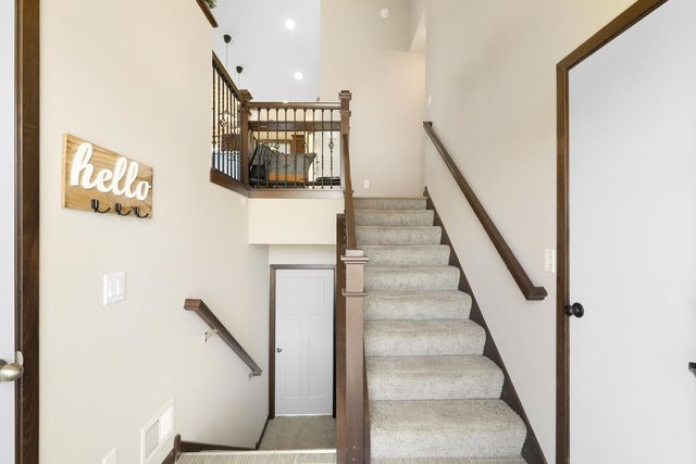 4124 Eaton Circle NE, Monticello, MN 55362