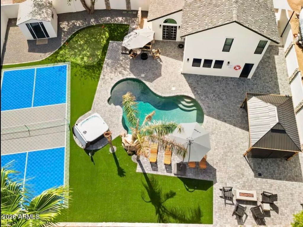 Image 1 of property listing at 4910 E NISBET Road, Scottsdale, AZ 85254