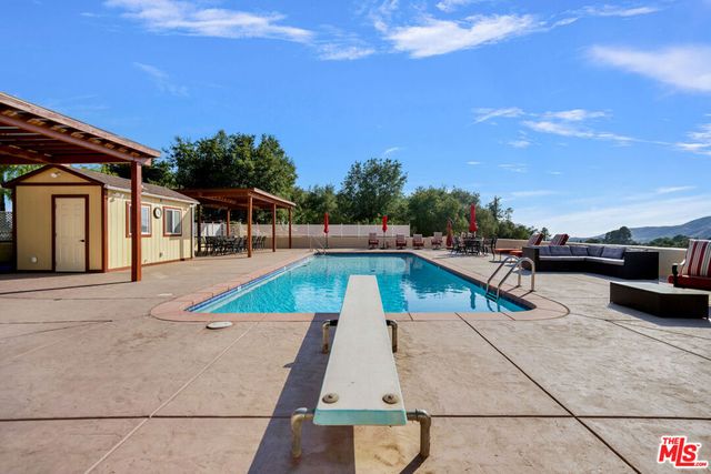 40335 Avenida Altejo Bella, Cherry Valley, CA 92223