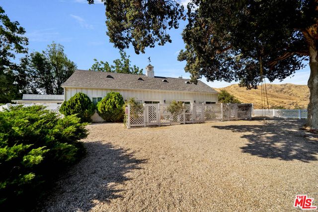 40335 Avenida Altejo Bella, Cherry Valley, CA 92223