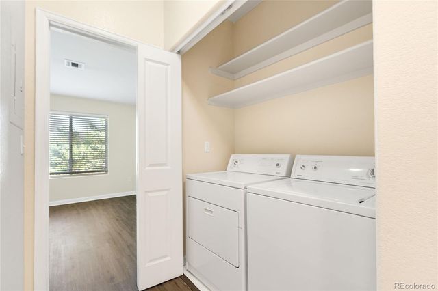 7429 S Alkire Street 303, Littleton, CO 80127
