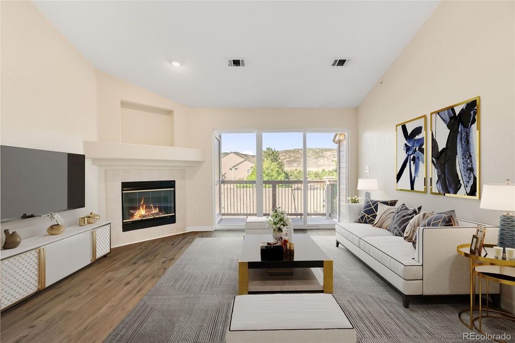7429 S Alkire Street 303, Littleton, CO 80127