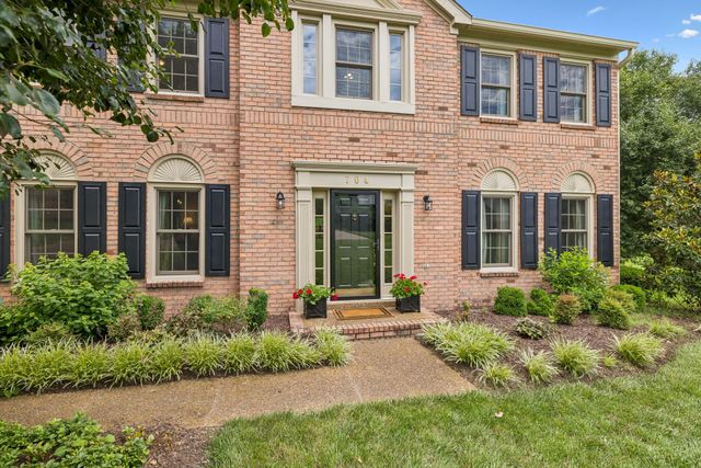 704 Helmsdale Pl, S, Brentwood, TN 37027