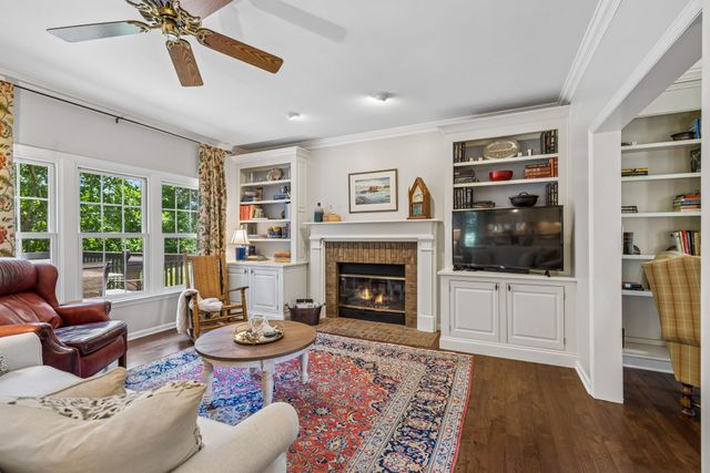 704 Helmsdale Pl, S, Brentwood, TN 37027