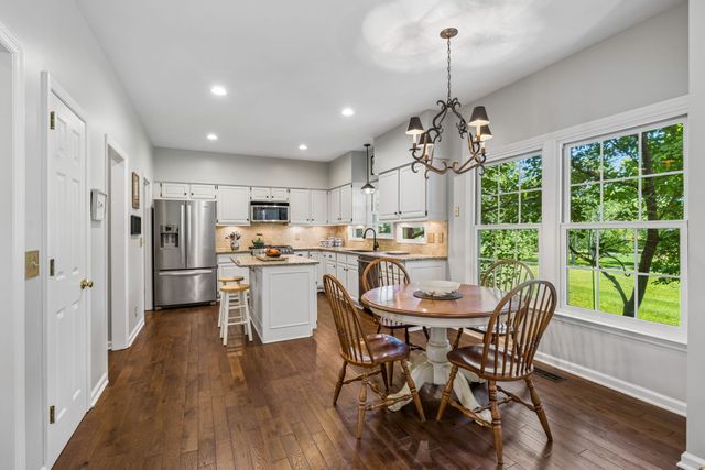 704 Helmsdale Pl, S, Brentwood, TN 37027
