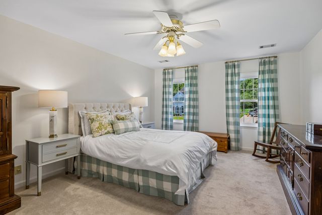 704 Helmsdale Pl, S, Brentwood, TN 37027