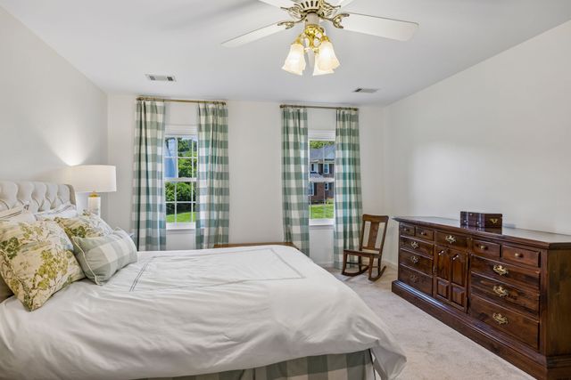 704 Helmsdale Pl, S, Brentwood, TN 37027