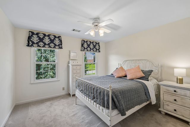 704 Helmsdale Pl, S, Brentwood, TN 37027
