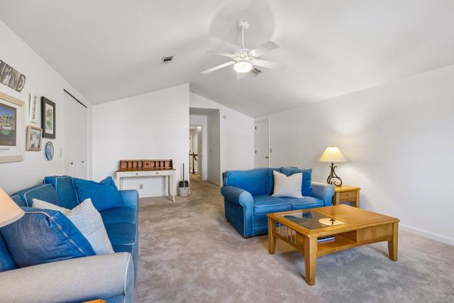704 Helmsdale Pl, S, Brentwood, TN 37027