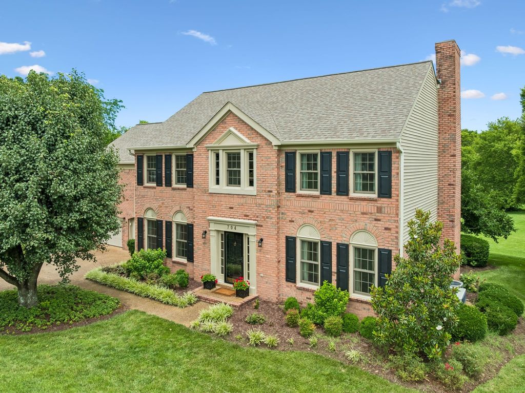 704 Helmsdale Pl, S, Brentwood, TN 37027