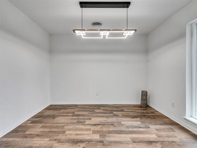 5675 Sylmar Road, Houston, TX 77081