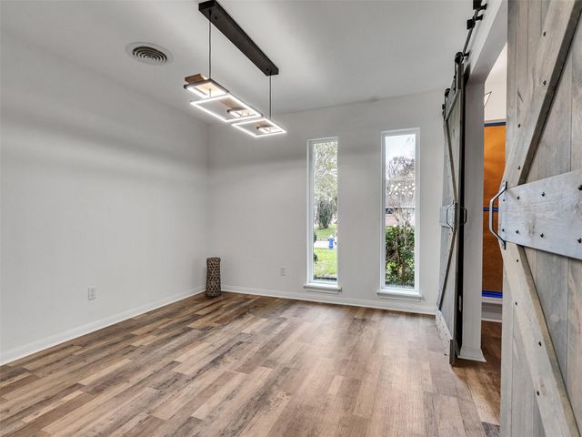 5675 Sylmar Road, Houston, TX 77081