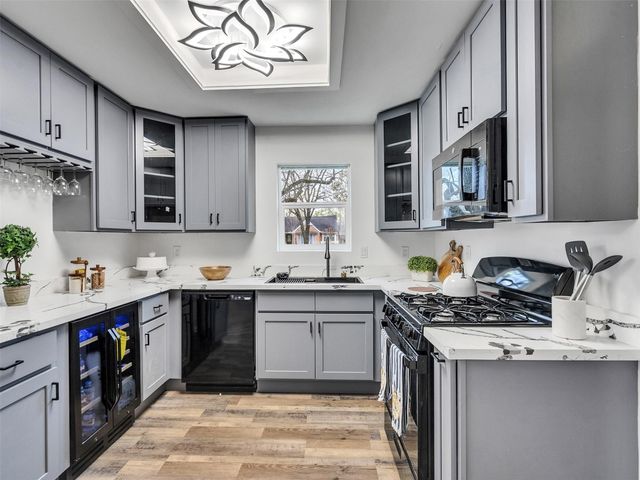 5675 Sylmar Road, Houston, TX 77081